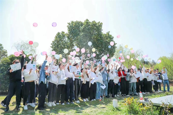 義烏市槍林企業(yè)管理咨詢有限公司